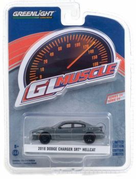 GREEN13290-D - DODGE Charger SRT Hellcat 2018 Metallic Grey GL Muscle Series wird im Blister verkauft