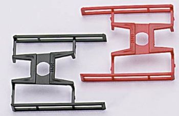 HER051217 - 6 Schutzvorrichtungen (rot und schwarz) für Siloanhänger 56m3