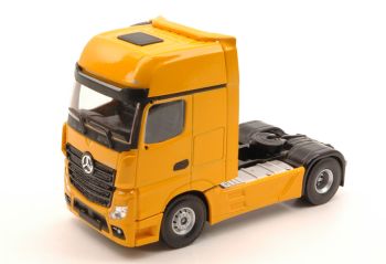 HOL2006 - MERCEDES BENZ Actros MP4 Gigaspace 4x2 gelb