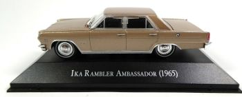 MAGARG38 - IKA Rambler Ambassador 1965 4-türige Limousine in Metallic-Bronze; verkauft in Blisterverpackung