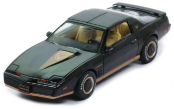 IXOCLC366N - PONTIAC Firebird 1982 schwarz