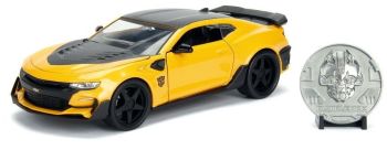 JAD253115002 - CHEVROLET Chevy Camaro 2016 gelber Bumblebee aus dem Film Transformers mit Medaille inklusive