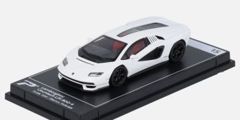 KTH15 - LAMBORGHINI Countach LPI 800-4 Weiß – Hypercar League Collection