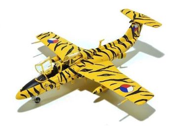 HERM82MLCZ7215 - Militärflugzeug – AERO L-29 Delfin, Tschechische Luftwaffe, 1. Staffel, 11. Regiment Tiger