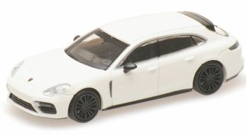 MNC870067110 - PORSCHE Panamera Turbo S E-Hybrid Sport Turismo 2017 weiß
