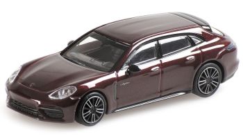MNC870067114 - PORSCHE Panamera Turbo S E-Hybrid Sport Turismo 2017 bordeaux metallic