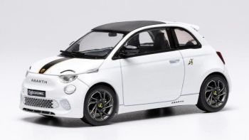 IXOMOC345 - FIAT 500e Abarth 2024 Weiß