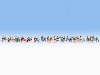 NOC16045 - sitzende Figuren