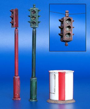 PLS193 - 3 Ampeln 8 cm hoch und 1 Miniatur-Wachhäuschen für einen Agenten mit 2;5 cm Durchmesser zum Zusammenbauen und Bemalen