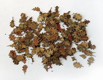 PLS4033 - 3 mm braune Miniatur-Eichenblätter für Dioramen
