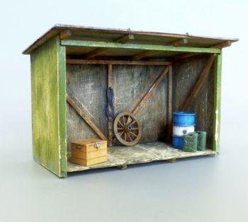 PLS4051 - Miniaturhütte als Bausatz zum Zusammenbauen und Bemalen; Zubehör für Diorama mitgeliefert