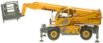 ROS00098.8 - Teleskop DIECI Pegasus 40.25 mit Zubehör Maßstab: 1/32