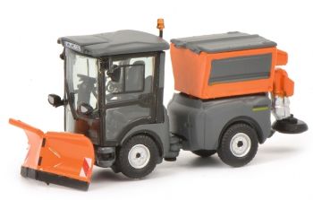SCH26289 - KARCHER MC 130 artikulierter urbaner Schneepflug orange und grau