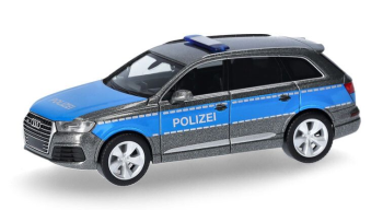 HER098946 - AUDI Q7 Polizei