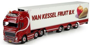 TEK71082 - VOLVO FH04 Globetrotter XL 6x4 3-achsiger Kühlanhänger