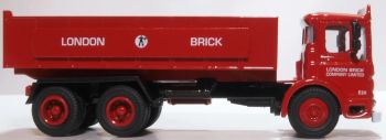 OXF76TIP005 - AEC Ergomatic 6x4 mit Kipper der London Brick Company