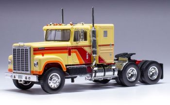 IXOTR217.22 - INTERNATIONAL Transtar 4300 6x4 1980 Creme
