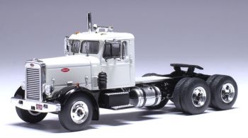 IXO-U64TR003 - PETERBILT 281 6x4 1955 Weiß mit schwarzen Kotflügeln – USA EDITION