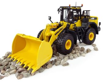 UH8114 - KOMATSU WA 470-8 Radlader