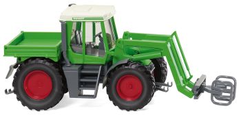 WIK038003 - FENDT Xylon mit Ballengreifer