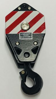 YCC215 - Haken 36 Tonnen LIEBHERR Schwarz; Rot und Weiß - In Miniatur