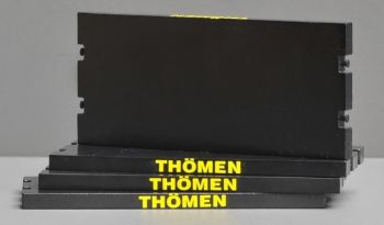 YCC604-4T - 4 Rollplatten - 11 x 5 cm - Schwarz RAL 9005 THÖMEN