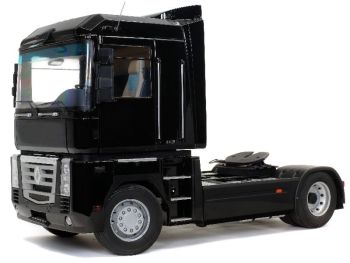 ZMD1800102 - RENAULT Magnum Phase 2 4x2 Schwarz 2001